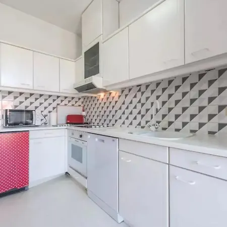 Apartment Temptation